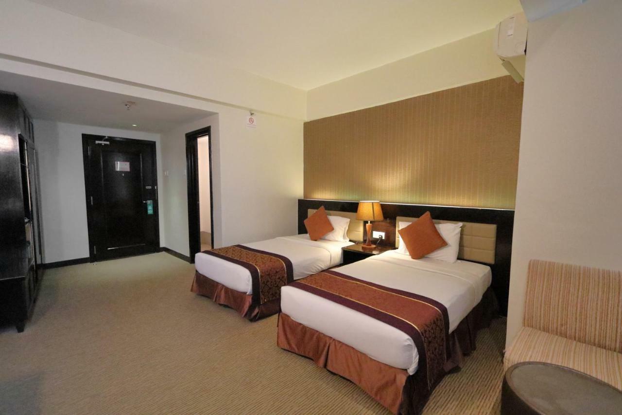 The Guest Hotel & Spa Port Dickson Exterior photo